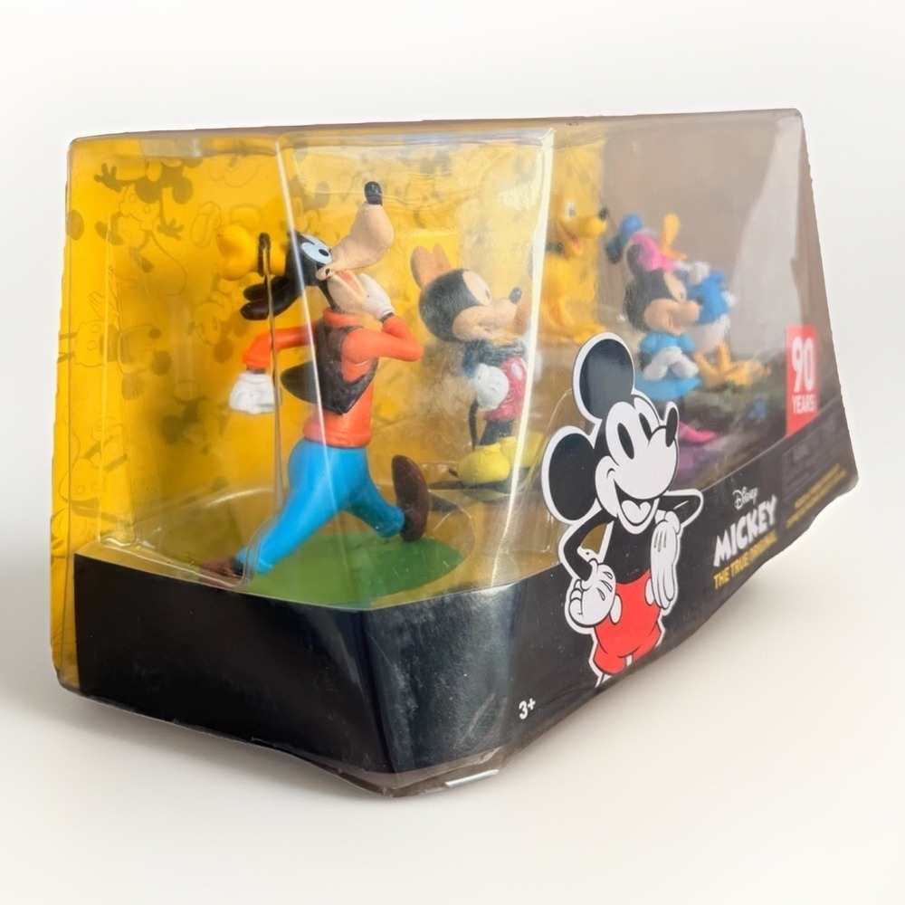 Jakks Pacific Disney Mickey The True Original Mickey & Friends Figurine Set - Picture 2 of 8